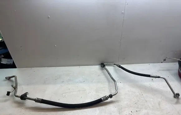 Volvo S40, V40 Air conditioning (A/C) pipe/hose