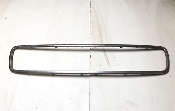 Audi A4 S4 B5 8D Front grill