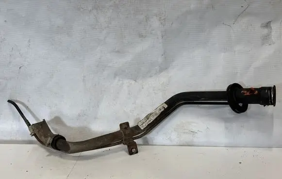 Chrysler Sebring (JS) Fuel line pipe 