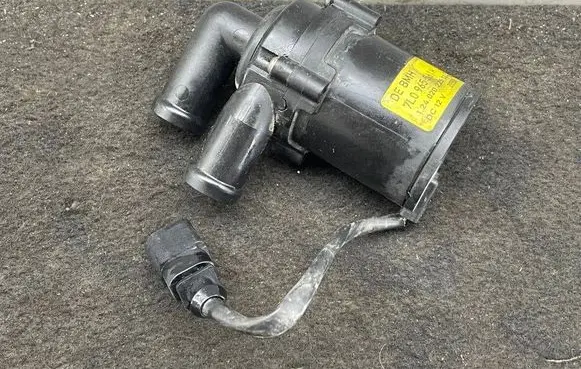 Audi Q7 4L Electric auxiliary coolant/water pump 7L0965561H 12402022502 7L0965561J