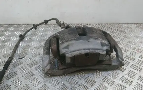 BMW 7 F01 F02 F03 F04 Front brake caliper