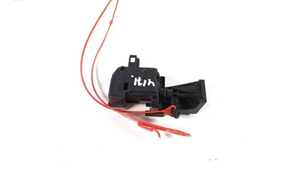 Mercedes-Benz GLK (X204) Fuel tank cap lock A2048200072