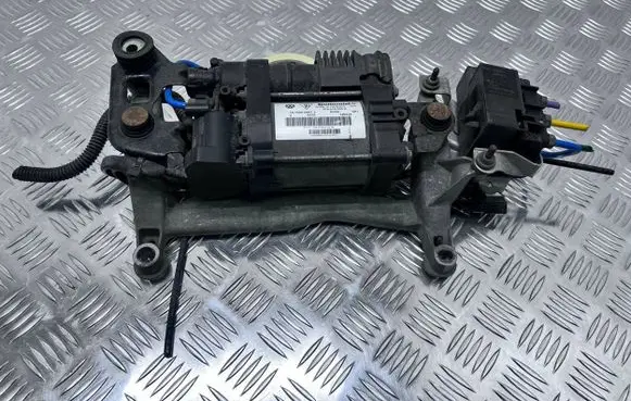 Porsche Cayenne (92A) Air suspension compressor/pump 7P0616006H 15150000673 ATE03455213