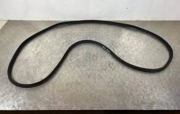 Mitsubishi Eclipse Cross Trunk rubber seal (body) 