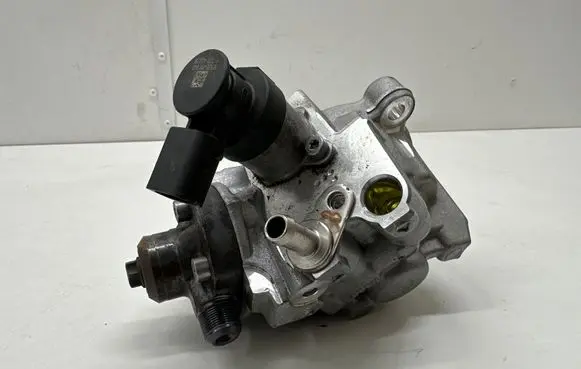 Mercedes-Benz GLE W167 Fuel injection high pressure pump A6540704401 0445010779