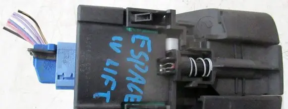 Renault Espace IV Hand brake/parking brake motor 8200550565