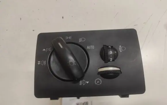 Ford Focus Light switch 4M5T13A024CA 04059730