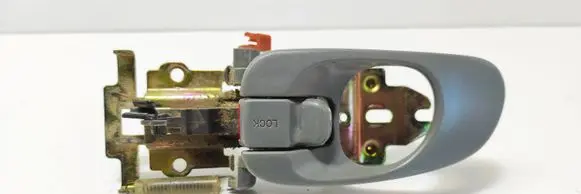 Rear door interior handle