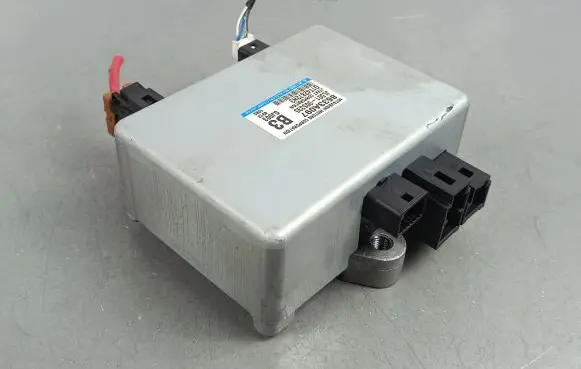 Mitsubishi Outlander Other control units/modules 8633A097