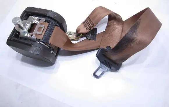 Audi A6 S6 C6 4F Rear seatbelt 4F0857805E 605828000