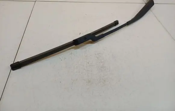 KIA Ceed Front wiper blade arm