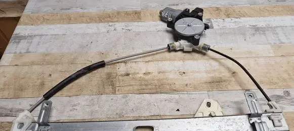 Honda FR-V Front door window regulator with motor