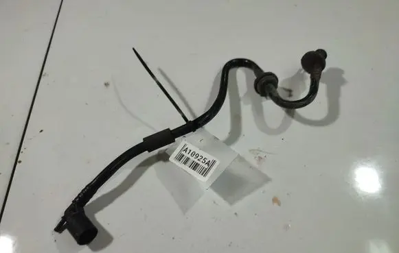 Skoda Superb B6 (3T) Engine coolant pipe/hose 