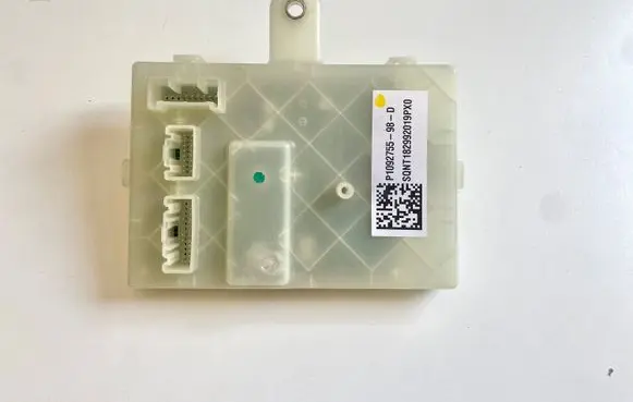 Tesla Model Y Other devices P109275598D 109275598D