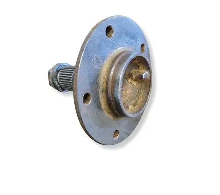 BMW 7 E23 Rear wheel hub 1134877