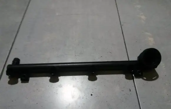 Renault Megane I Fuel main line pipe 7700112519