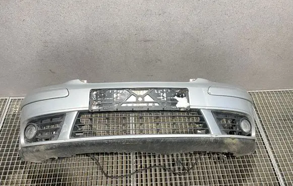 Volkswagen Golf Plus Front bumper 5M0805903 5M0807221 5M0807217
