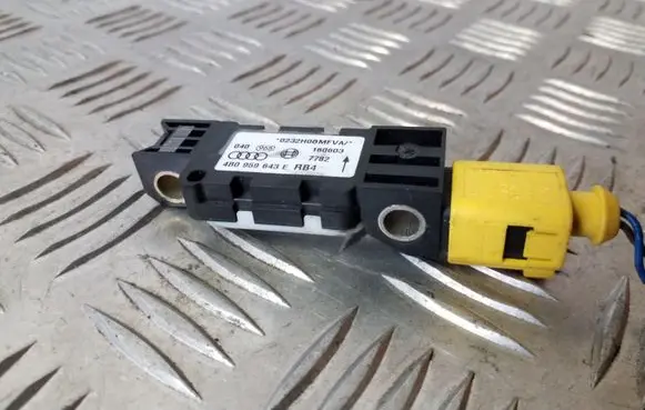Audi A3 S3 8P Airbag deployment crash/impact sensor 4B0959643E