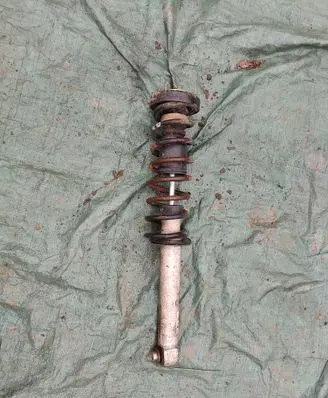 Rear shock absorber/damper