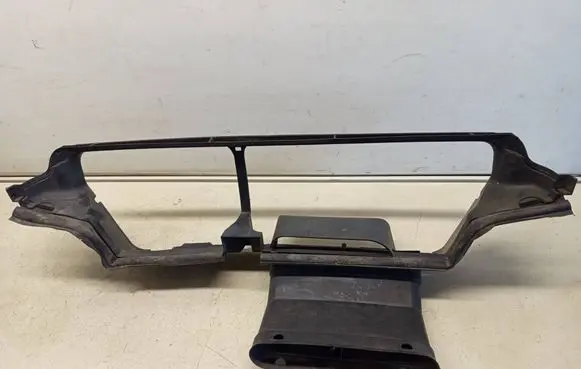 Volvo XC70 Top upper radiator support slam panel 9190725 7462
