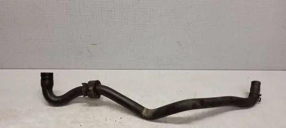 Volkswagen Touareg I Engine coolant pipe/hose 7L6121058D