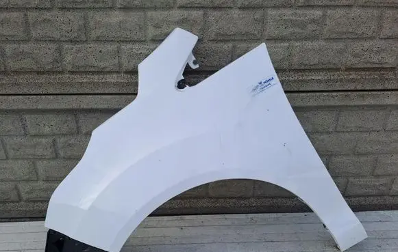 Ford B-MAX Fender LPFDBMAX
