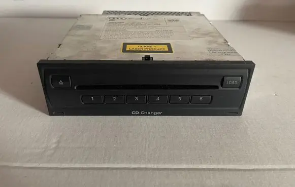 Audi A6 S6 C6 4F CD/DVD changer 4F0035110A