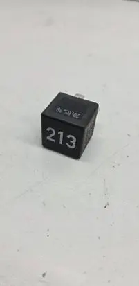 Audi A4 S4 B5 8D Other relay 443951253J
