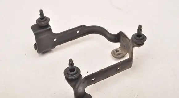 Volvo C70 Power steering pump mounting bracket 3M51-3K738-BB
