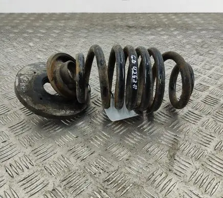 Volkswagen Transporter - Caravelle T6 Rear coil spring 7J0511115F