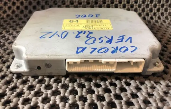 Toyota Corolla Verso E121 Parking PDC control unit/module 8679264011
