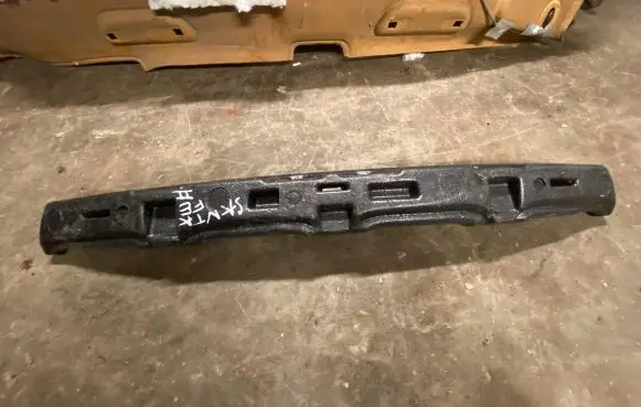 Hyundai Santa Fe Front bumper foam support bar 865202B010