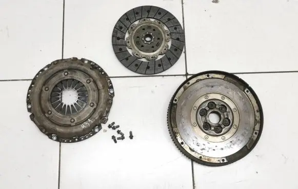 Opel Zafira B Clutch set kit 1878006296 2294000296 000010
