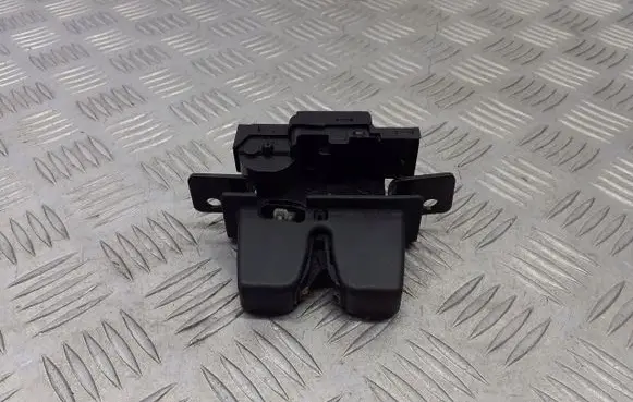 Renault Megane II Tailgate/trunk/boot lock/catch/latch 8200947699