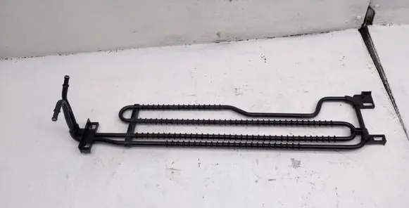 Mercedes-Benz E W212 Power steering radiator A2041024