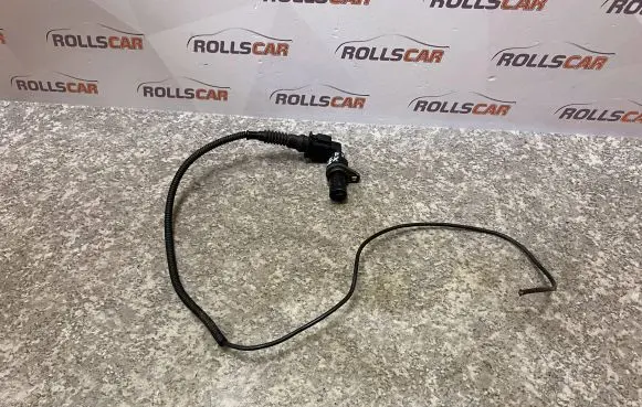 BMW 5 E39 Crankshaft position sensor 13622247926 25916010