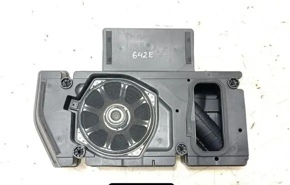 Land Rover Range Rover Sport L494 Subwoofer speaker CPLA18808GA