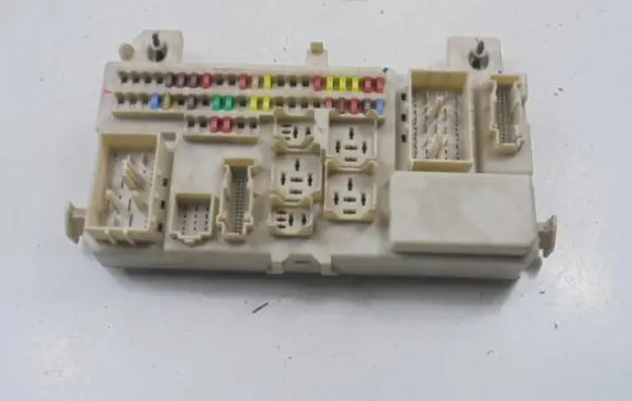 Mazda 3 I Fuse box set BP8F66730G
