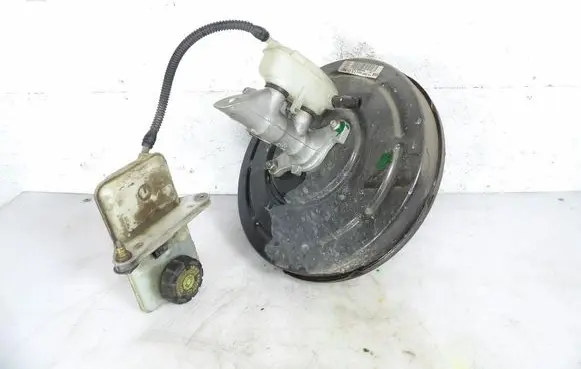 Renault Scenic III - Grand scenic III Brake booster 472100005R