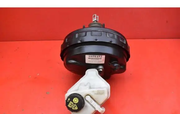 Volvo V70 Brake booster P30736894