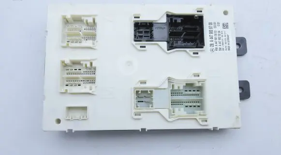 Mercedes-Benz Vito Viano W447 Comfort/convenience module A4479009708 A4479020204 A4479015003
