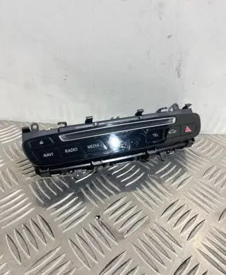 Mercedes-Benz C W205 Multifunctional control switch/knob A2059054601