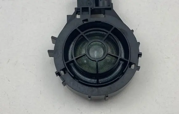 Audi A3 S3 8V Front door high frequency speaker 8V0035399C 64732