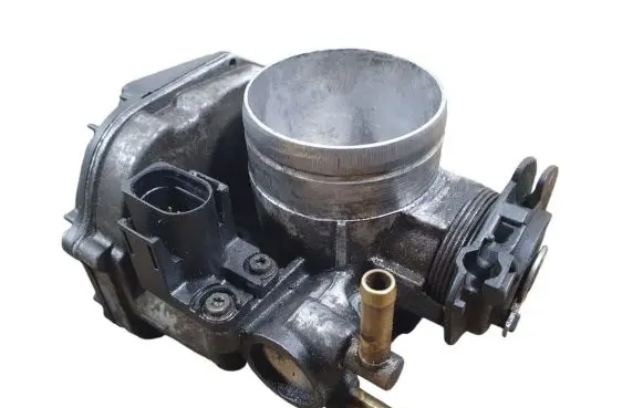 Volkswagen New Beetle Throttle valve 06A133064H