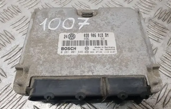 Volkswagen Golf IV Engine control unit/module 038906018BM 0281001846