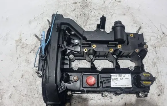 Ford Focus Rocker cam cover CM5G-6K271-CK