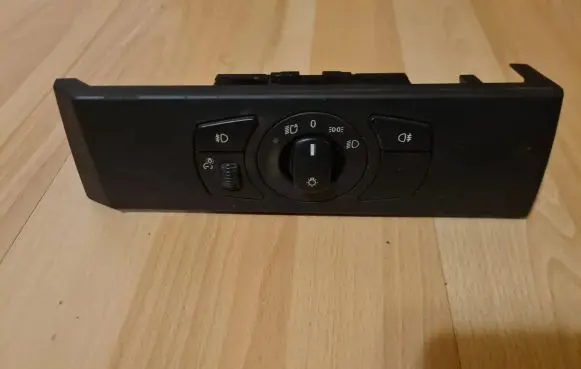 BMW 5 E60 E61 Light switch 6925260