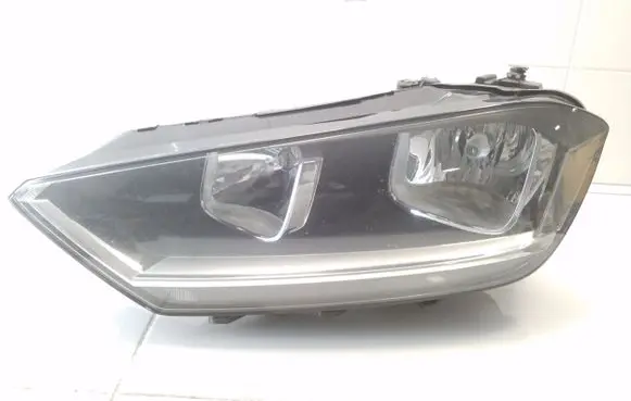 Volkswagen Golf Sportsvan Headlight/headlamp 517941005B