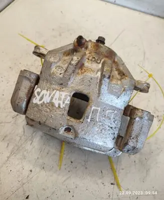 Hyundai Sonata Front brake caliper
