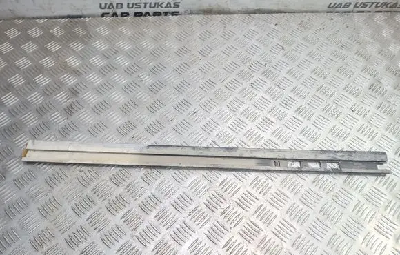 Volkswagen Jetta II Other interior part 171877356B